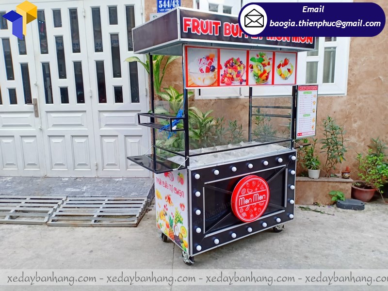 quầy xe bán sinh tố