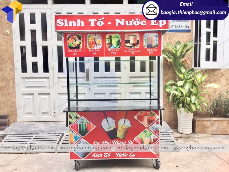 quầy bán sinh tố