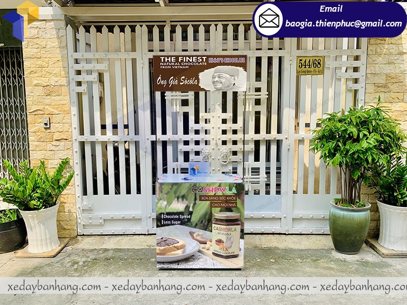 báo giá booth sắt quảng cáo bơ sôcôla