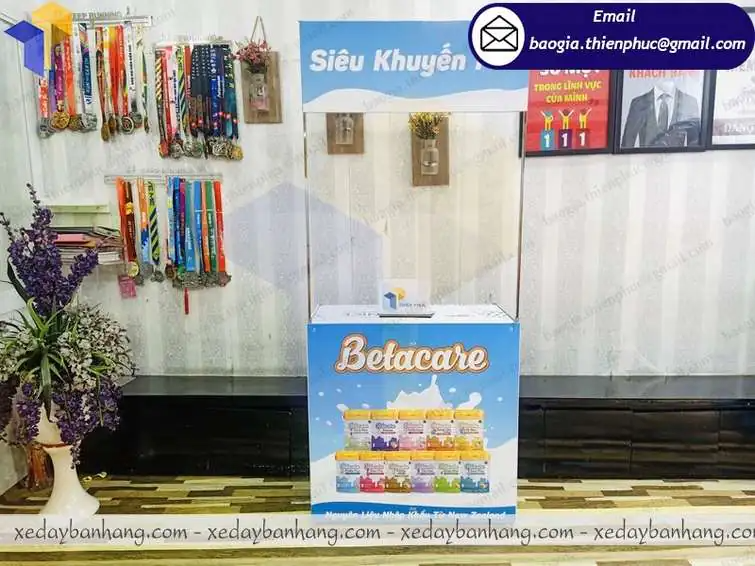báo giá quầy quảng cáo bán hàng