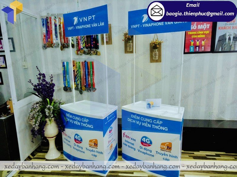 booth nhựa siêu thị lắp ráp