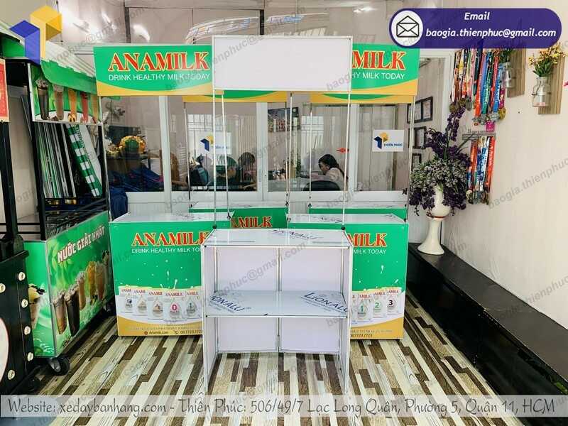 quầy tiếp thị sữa bằng sắt đẹp