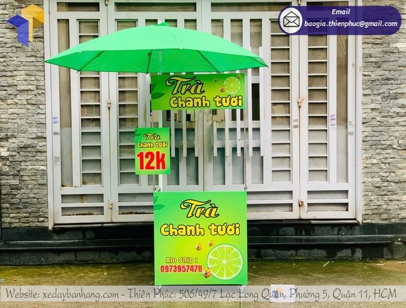 Đặt làm mẫu quầy bán trà chanh có dù che rẻ