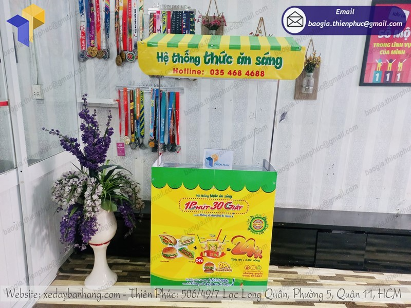 đặt mua quầy bán đồ ăn sáng gấp gọn