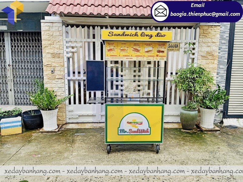 đóng xe bán sandwich theo yêu cầu