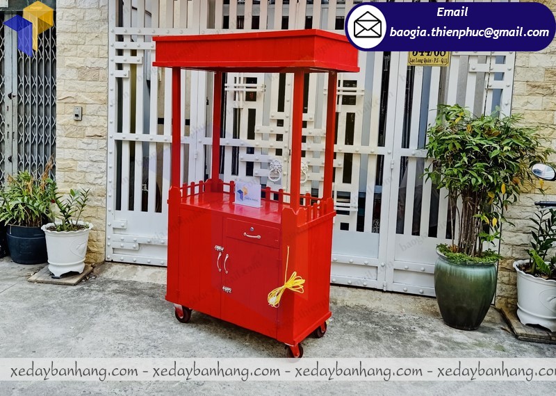 đóng xe bán xiên que bằng gỗ giá rẻ quận 10