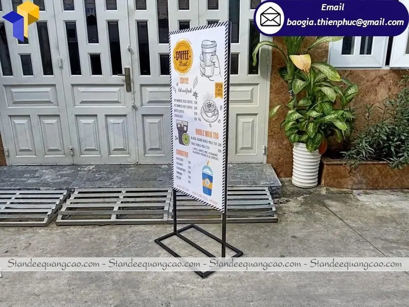 giá khung chân standee hai mặt