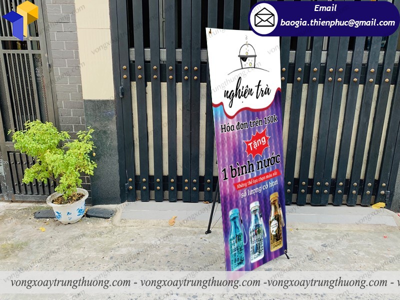 mẫu standee x quảng cáo khuyến mãi đẹp