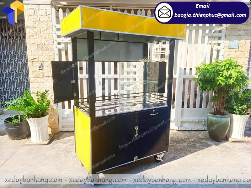 mẫu xe sắt bán nước ép hoa quả