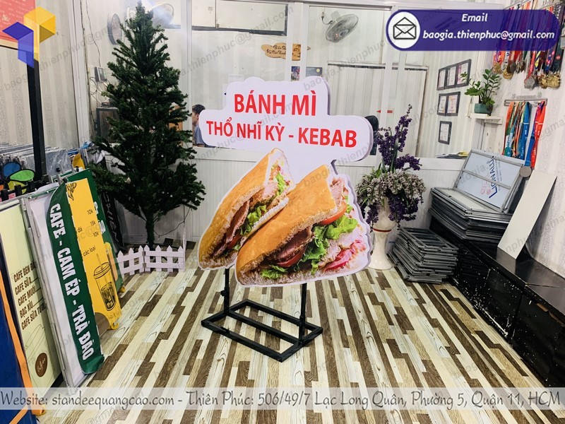 Mô hình bánh mì kebab