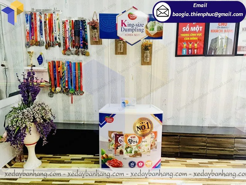mua booth nhựa bán hàng mini ở đâu