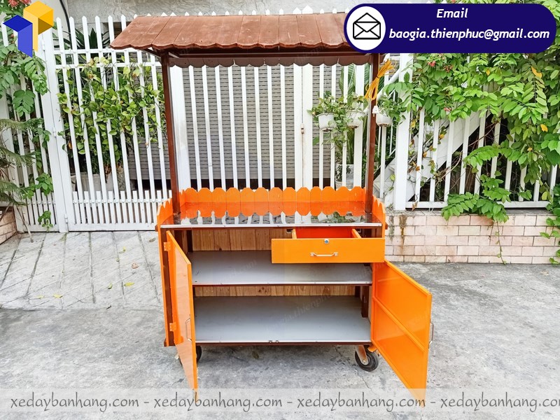 mẫu tủ gỗ bán cafe
