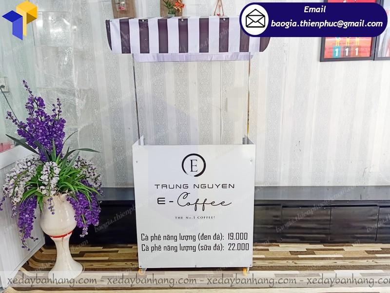 quầy sampling lắp ráp bán cà phê