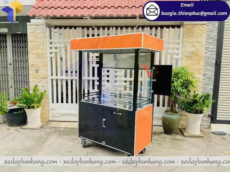 thiết kế quầy bán đồ ăn vặt giá rẻ