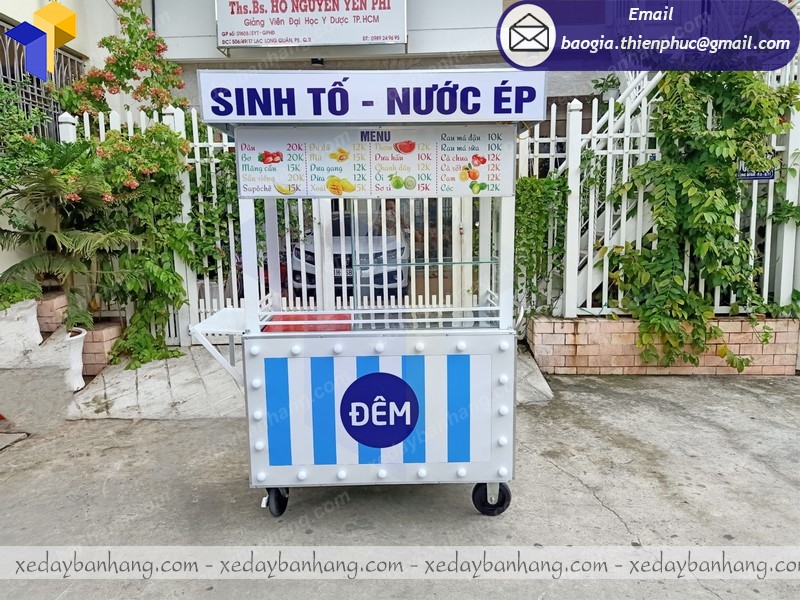 quầy bán sinh tố giá rẻ