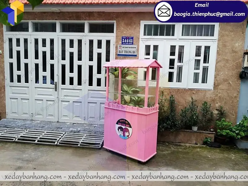 sản xuất tủ bán bánh mì dễ thương