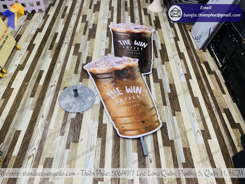 standee mô hình