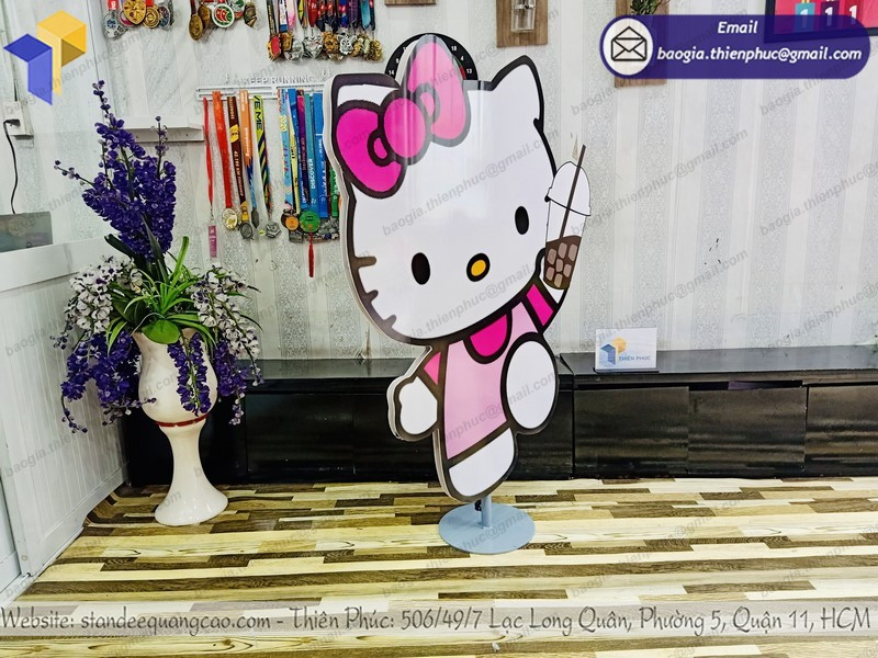 standee nhân vật cute giá rẻ đẹp