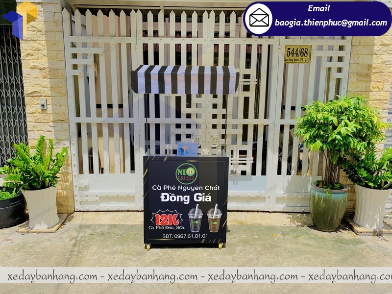 thiết kế quầy booth lắp ráp bán coffee nguyên chất