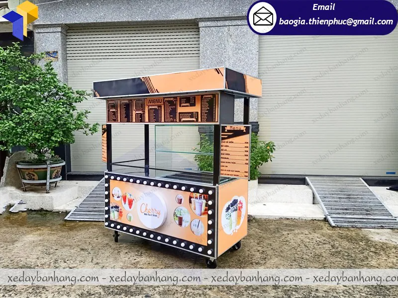 thiết kế quầy sắt bán sinh tố nước ép trái cây