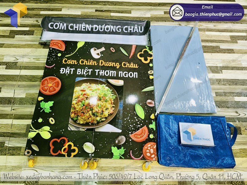 xe bán cơm chiên gấp gọn