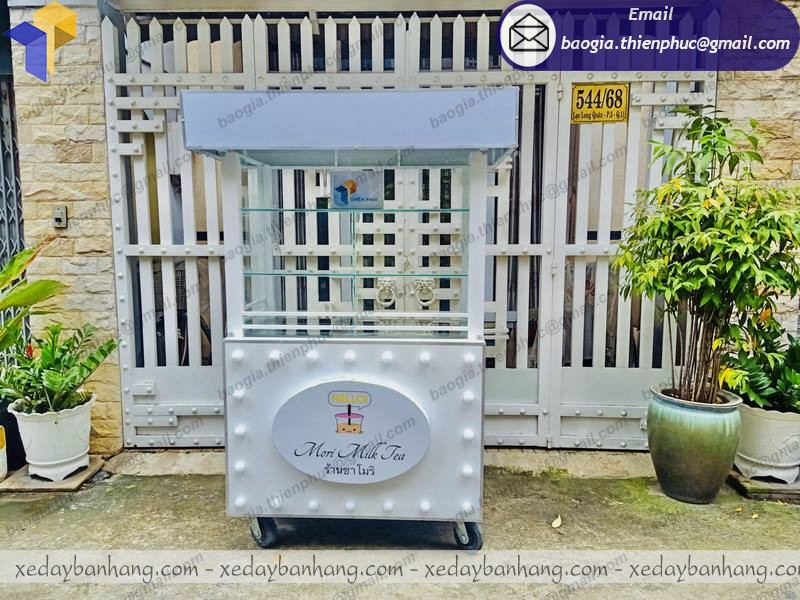 xe bán trà sữa màu trắng đẹp