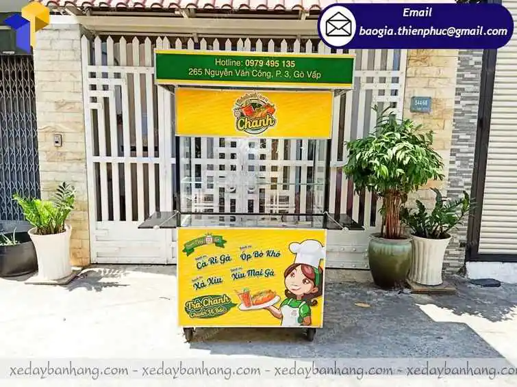 xe bánh mì que mang về