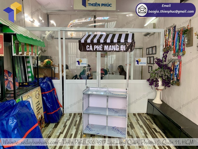 xe bán trà chanh xếp gọn