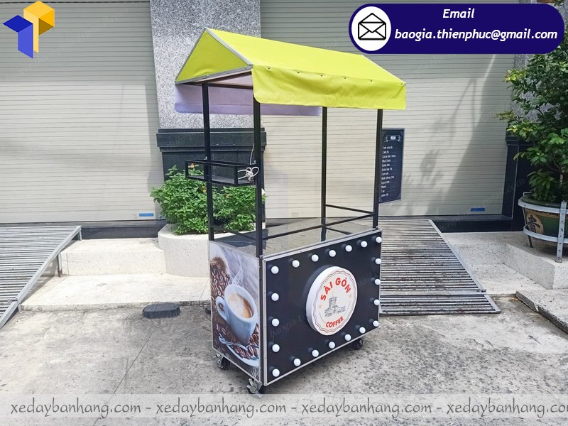 đóng xe sắt bán cà phê lưu động