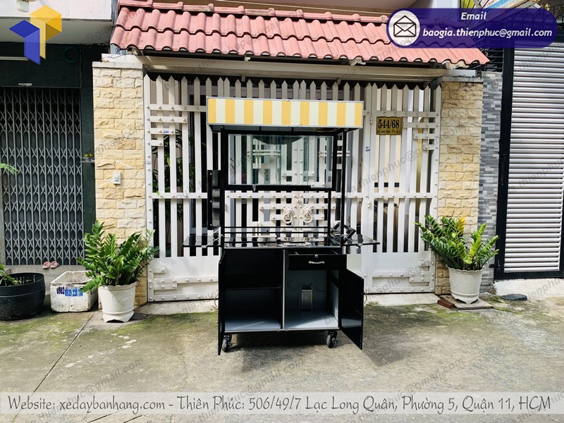 xe đẩy bán thức ăn sắt rẻ