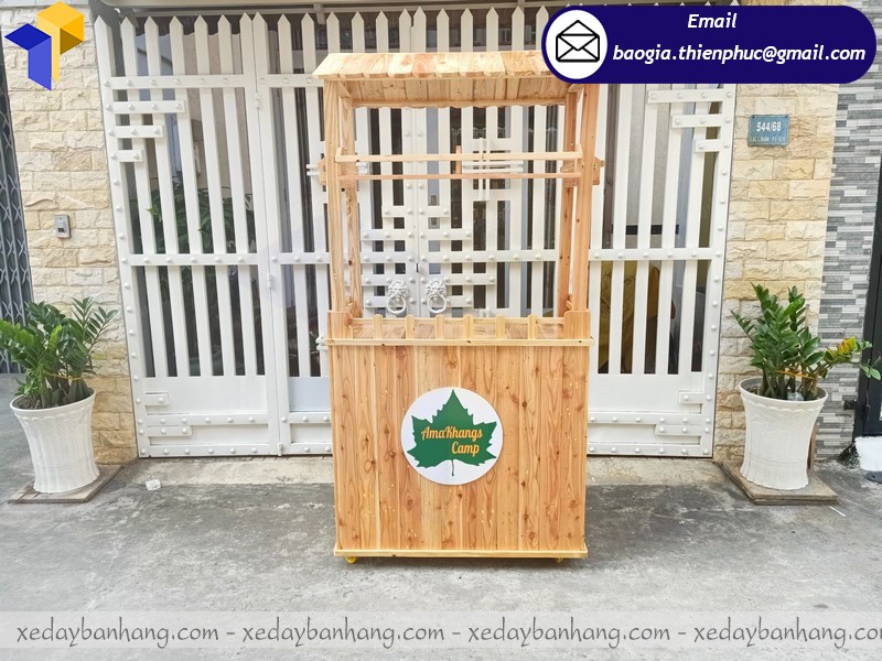 đặt làm tủ gỗ bán hàng lưu động
