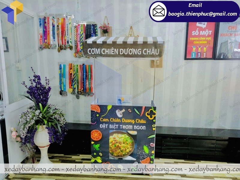 xe lắp ráp bán cơm chiên dương châu đẹp