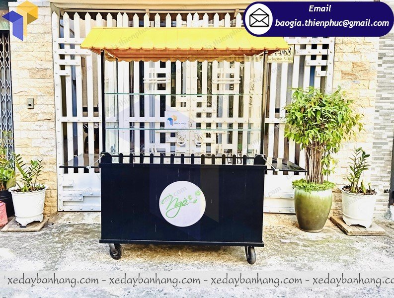 xe sắt bán cafe vỉa hè