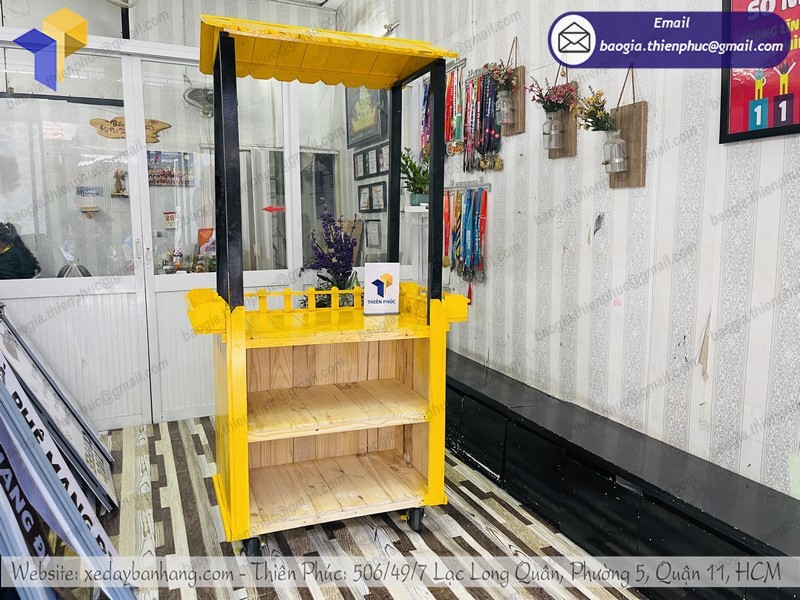 xe tủ gỗ trà sữa