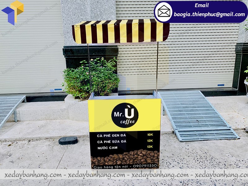 xưởng đóng quầy booth lắp ráp bán cam ép cafe